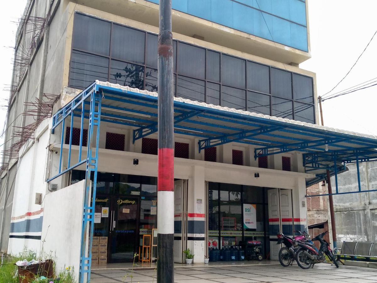 Hotel Belangi Syariah Taakengon Mitra Reddoorz Takengon Buitenkant foto